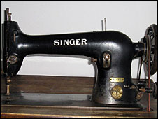 _45664954_singer_wiki226i